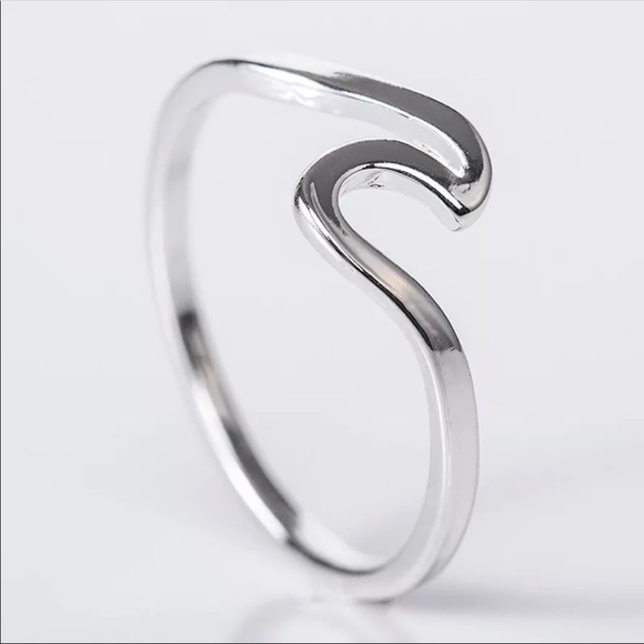 NWT Wave alloy silver ring - Picture 2 of 2